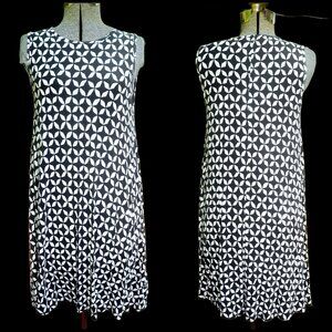 Jr Girls/Women's Black & White Trapeze Dress, Rayon Jersey from Loft Size SM